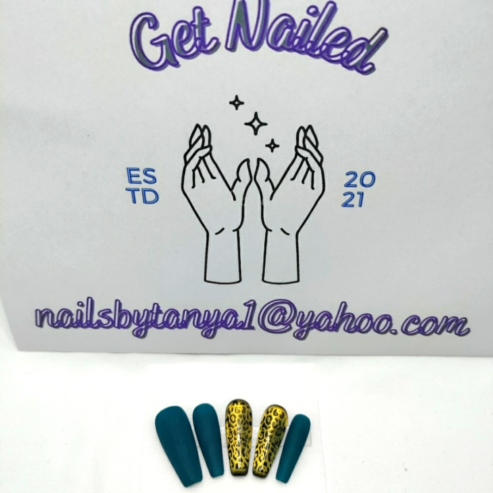 Leopard Print Custom Press On Nails.
